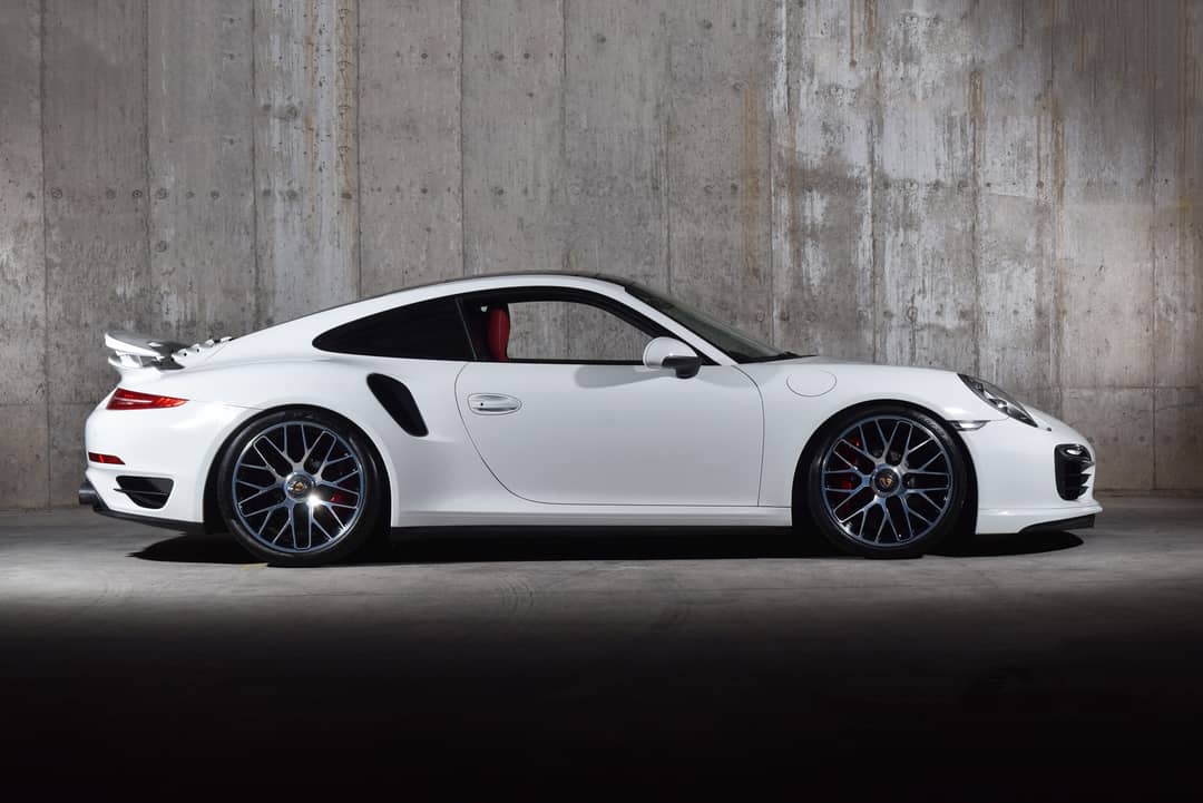 2015 Porsche 911 Turbo S — photo 10