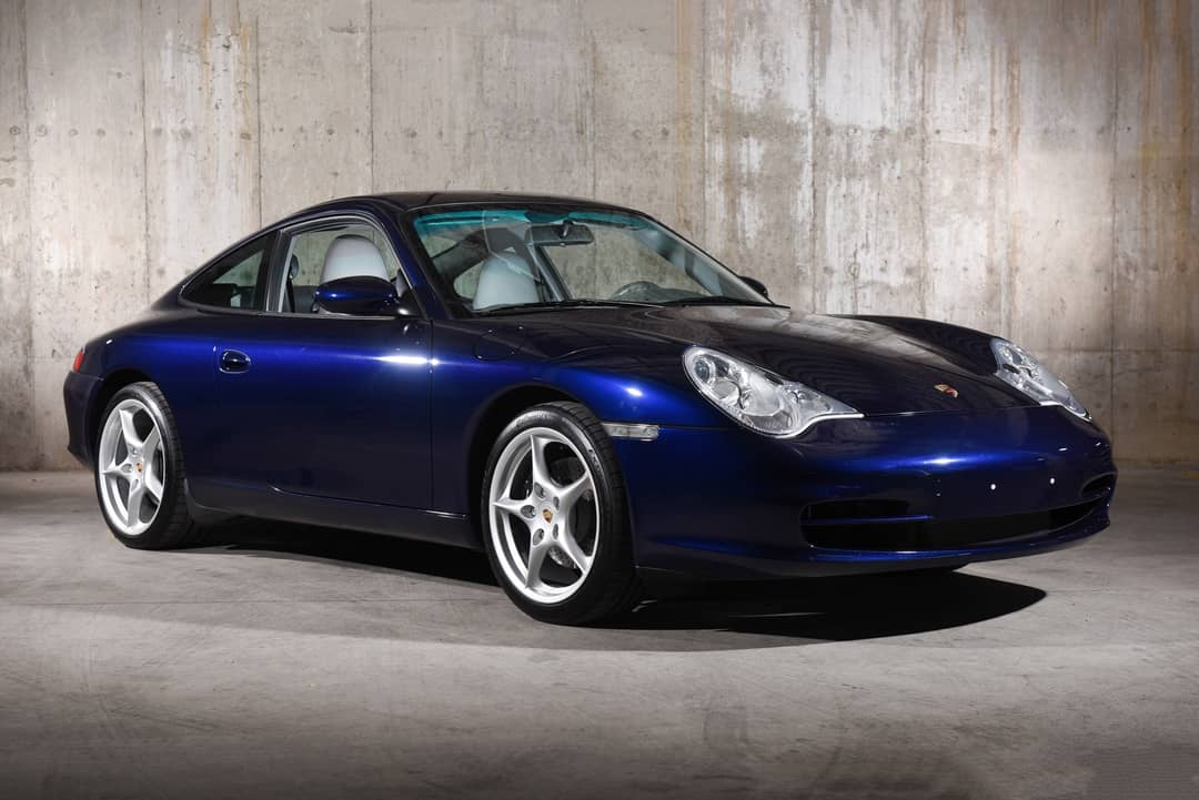 2002 Porsche 911 Carrera — photo 2