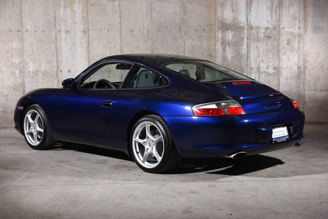 2002 Porsche 911 Carrera — photo 4