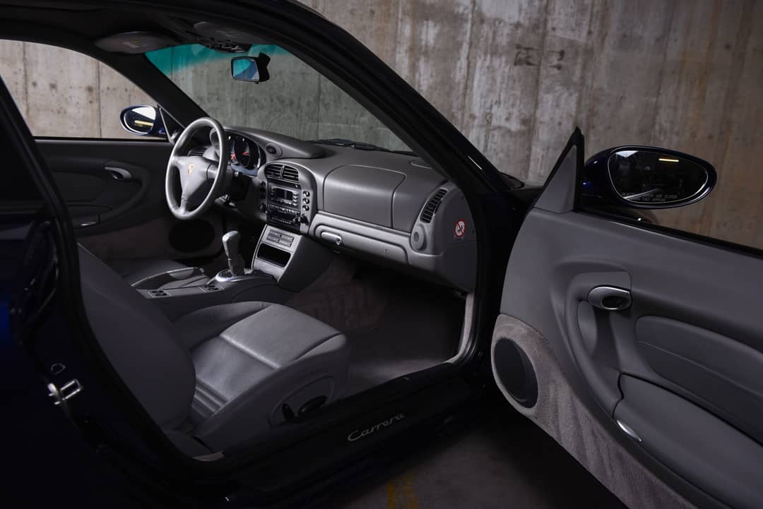 2002 Porsche 911 Carrera — photo 35