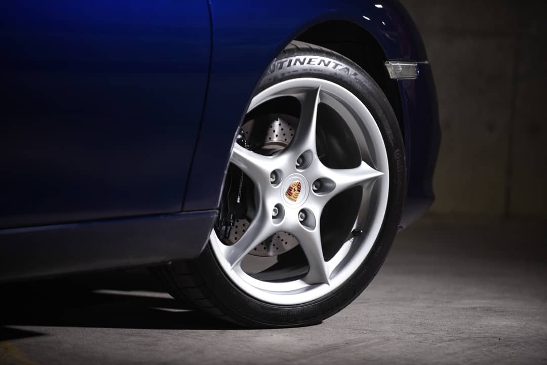 2002 Porsche 911 Carrera — photo 9