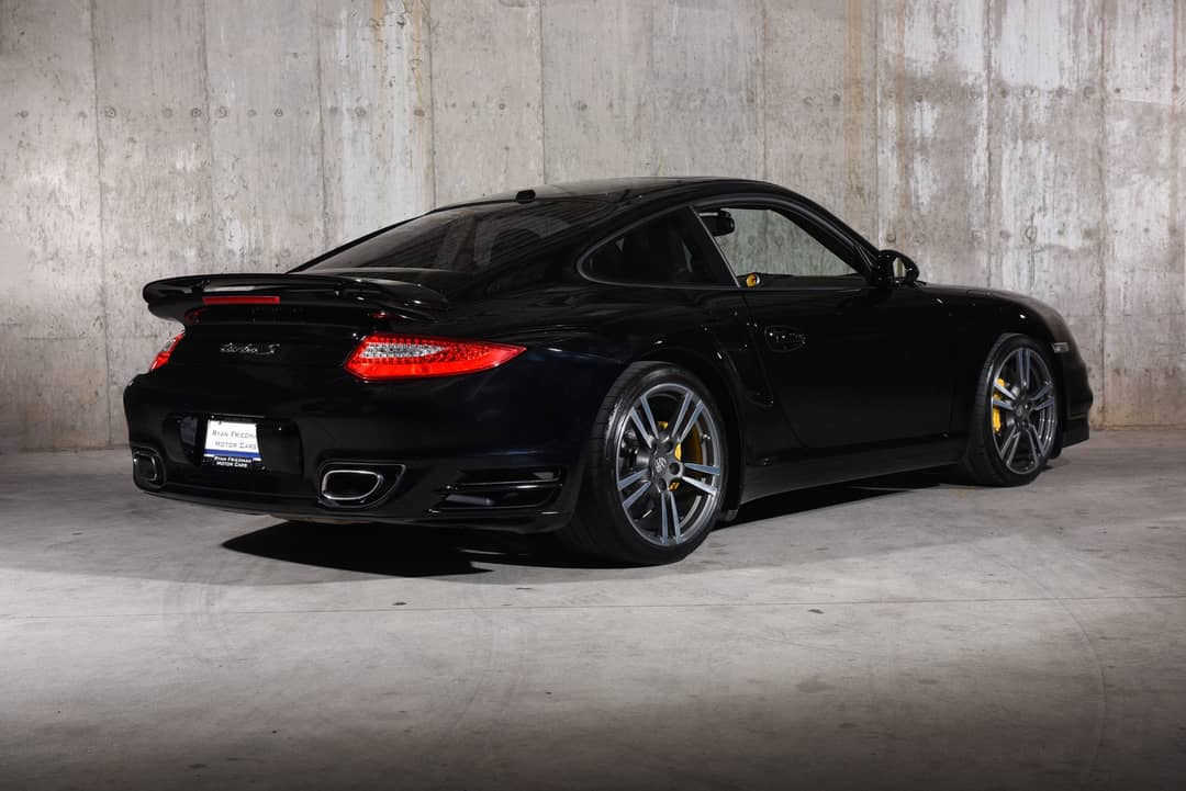 2011 Porsche 911 Turbo S — photo 3