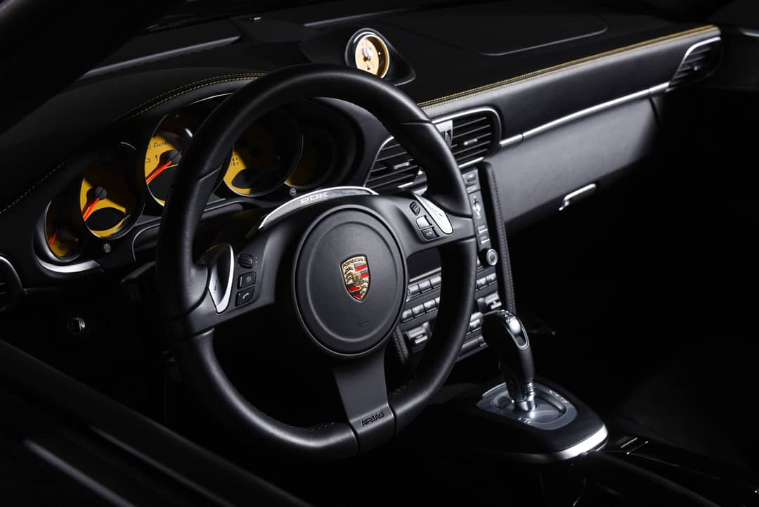 2011 Porsche 911 Turbo S — photo 21
