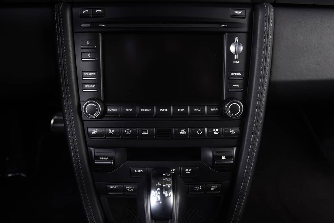 2011 Porsche 911 Turbo S — photo 23