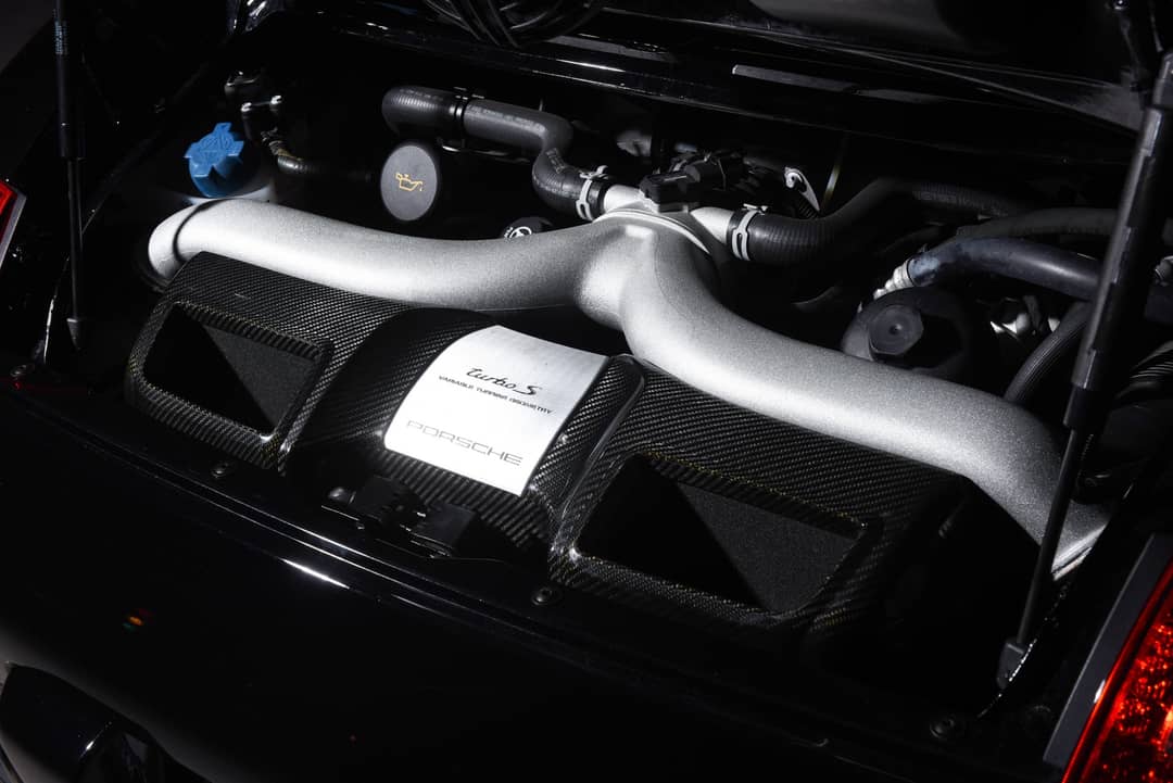 2011 Porsche 911 Turbo S — photo 34