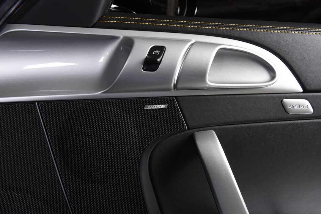 2011 Porsche 911 Turbo S — photo 35