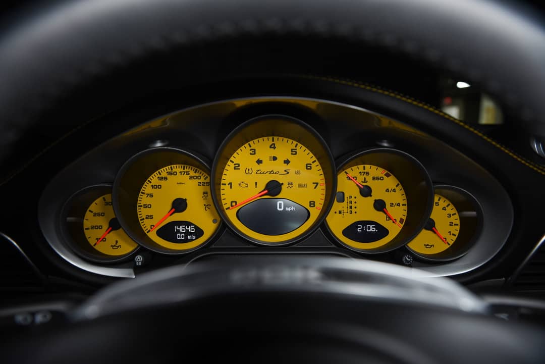 2011 Porsche 911 Turbo S — photo 37