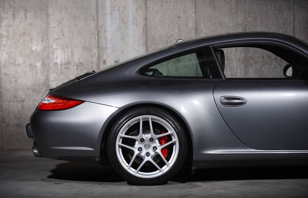 2010 Porsche 911 Carrera 4S — photo 12