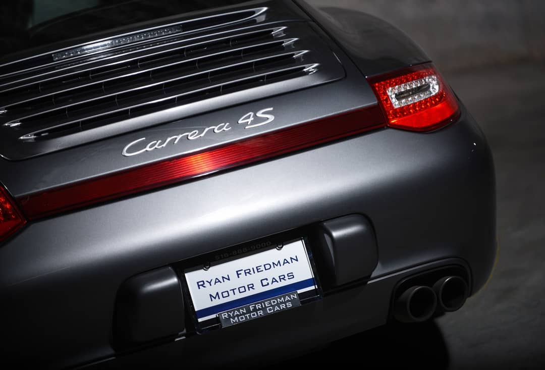 2010 Porsche 911 Carrera 4S — photo 18
