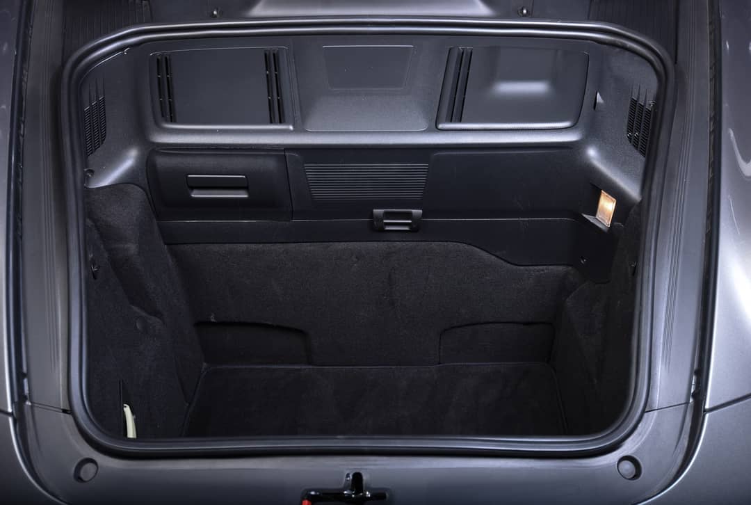 2010 Porsche 911 Carrera 4S — photo 34