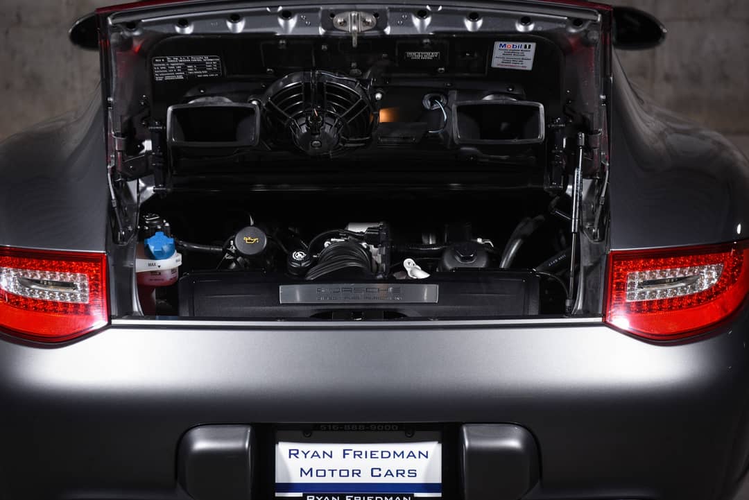2010 Porsche 911 Carrera 4S — photo 36