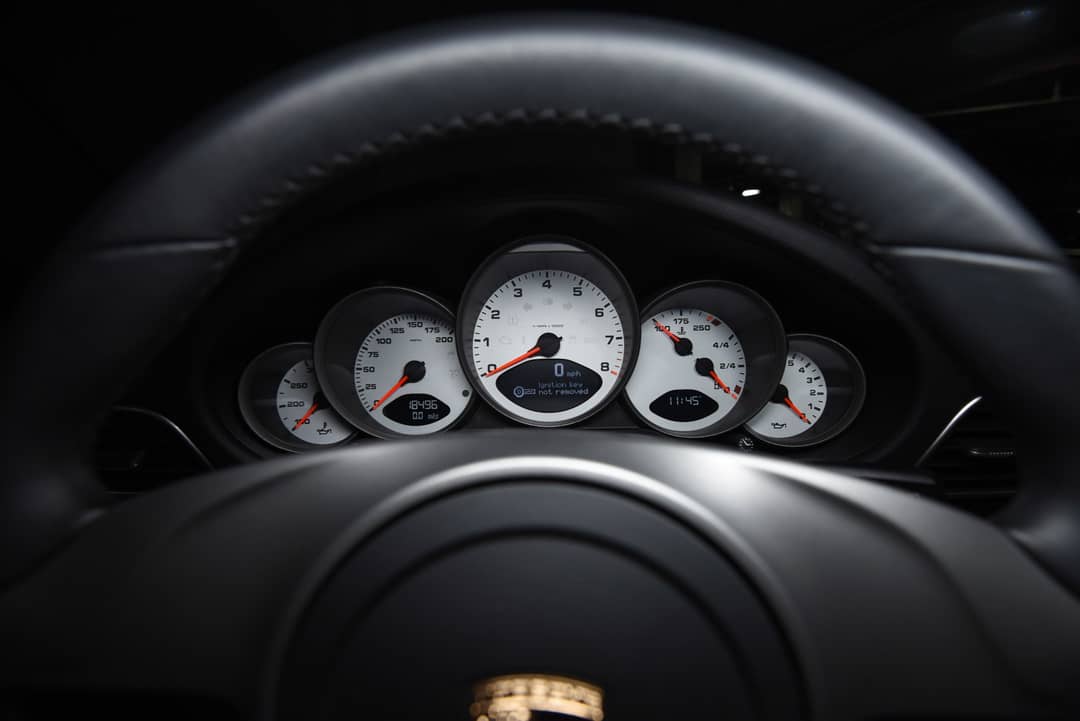 2010 Porsche 911 Carrera 4S — photo 37