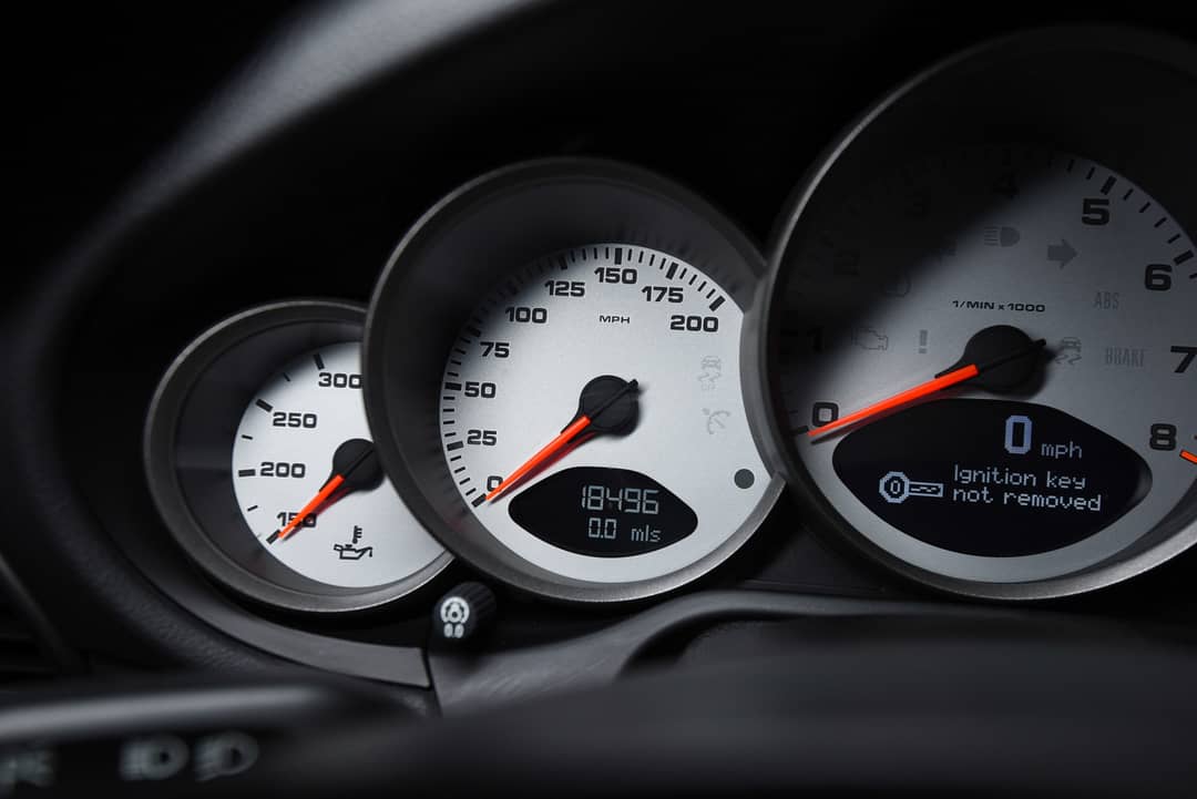 2010 Porsche 911 Carrera 4S — photo 38