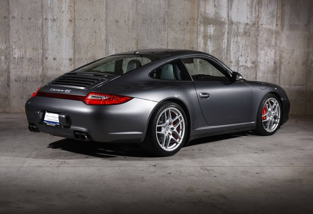 2010 Porsche 911 Carrera 4S — photo 5