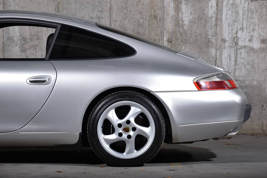 2000 Porsche 911 Carrera — photo 17