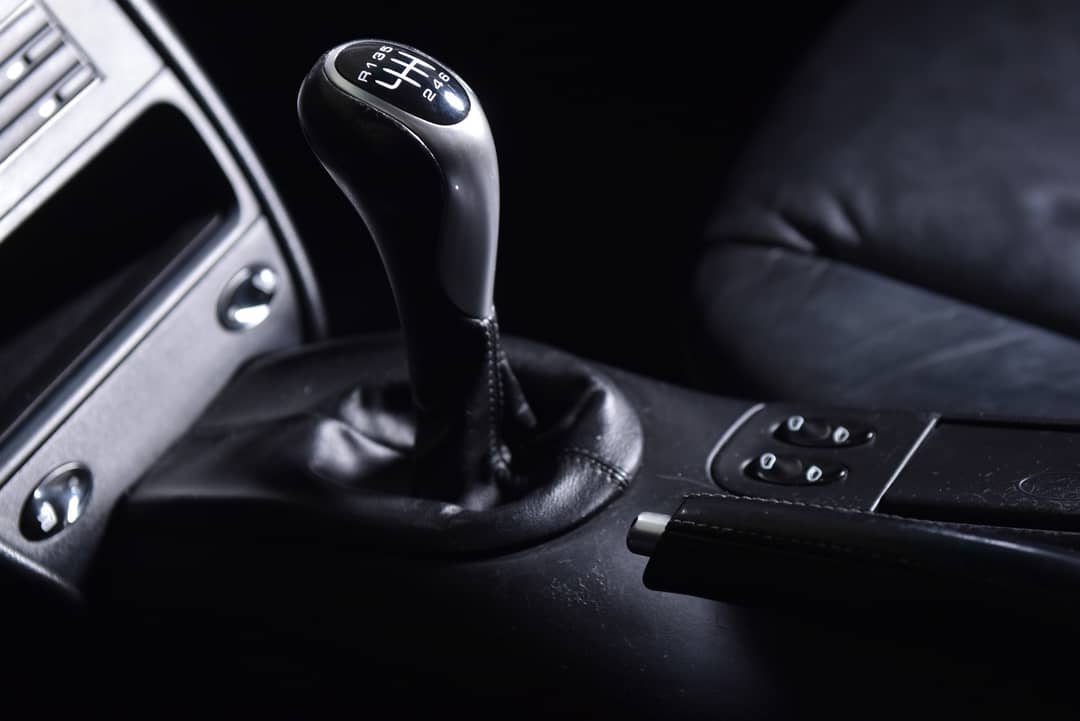 2000 Porsche 911 Carrera — photo 23