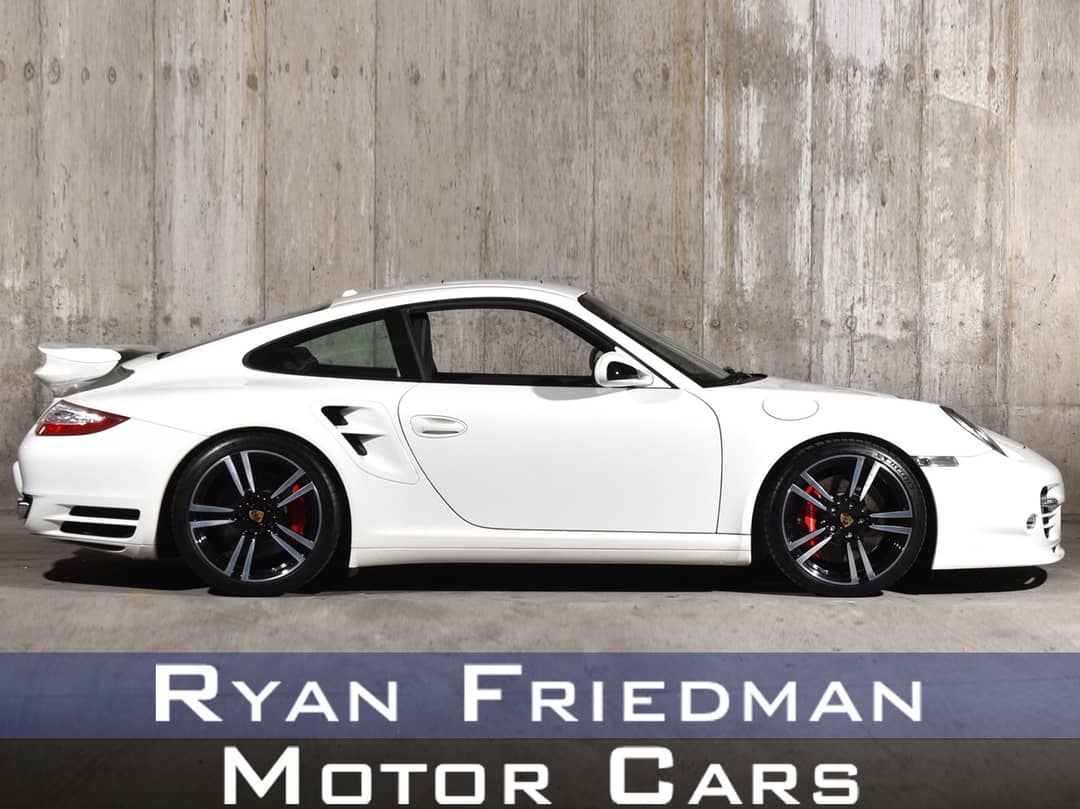2011 Porsche 911 Turbo — photo 1