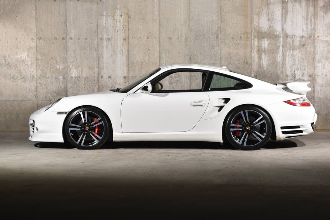 2011 Porsche 911 Turbo — photo 17
