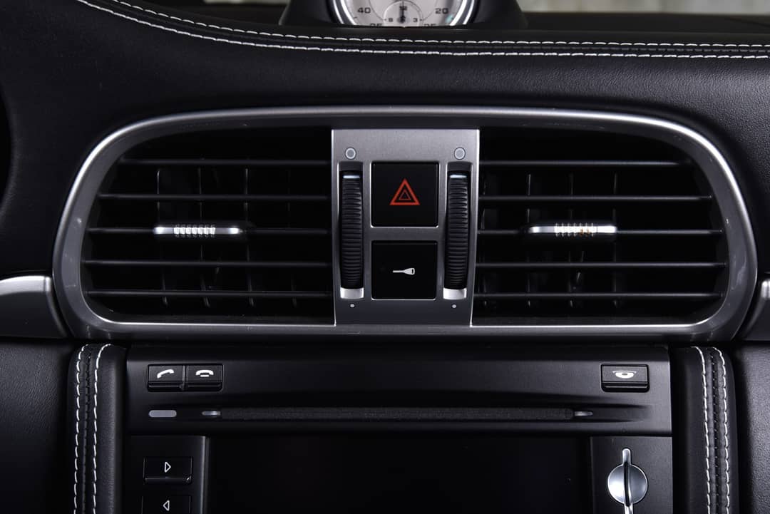 2011 Porsche 911 Turbo — photo 26