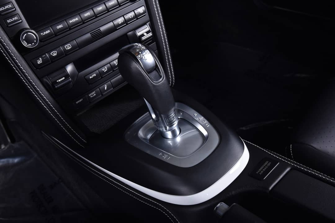 2011 Porsche 911 Turbo — photo 27