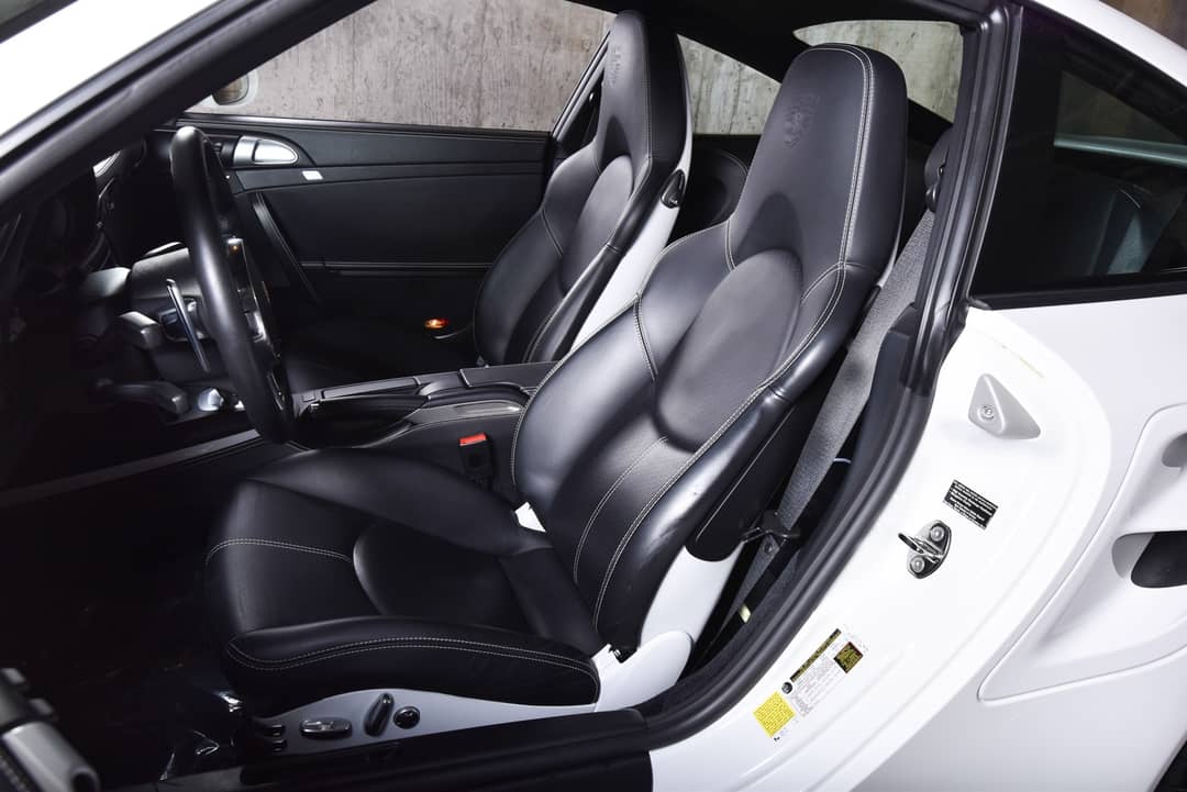 2011 Porsche 911 Turbo — photo 30