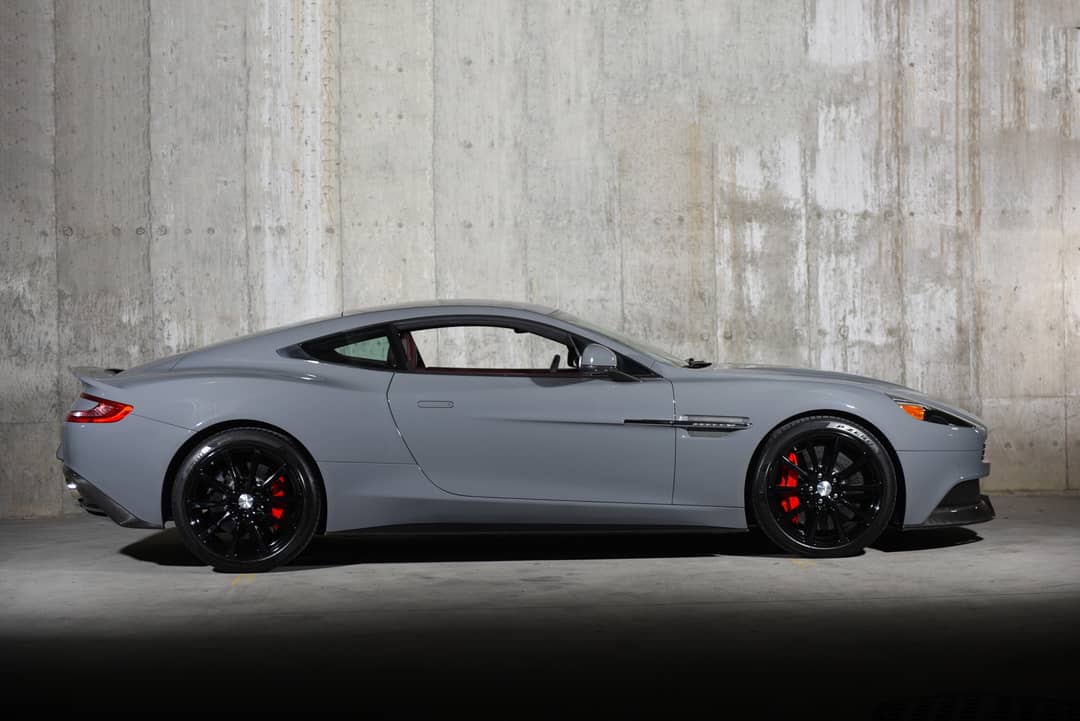 2014 Aston Martin Vanquish — photo 12