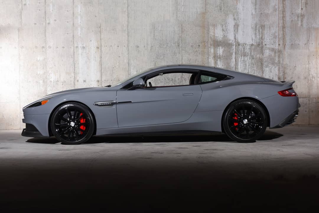 2014 Aston Martin Vanquish — photo 18