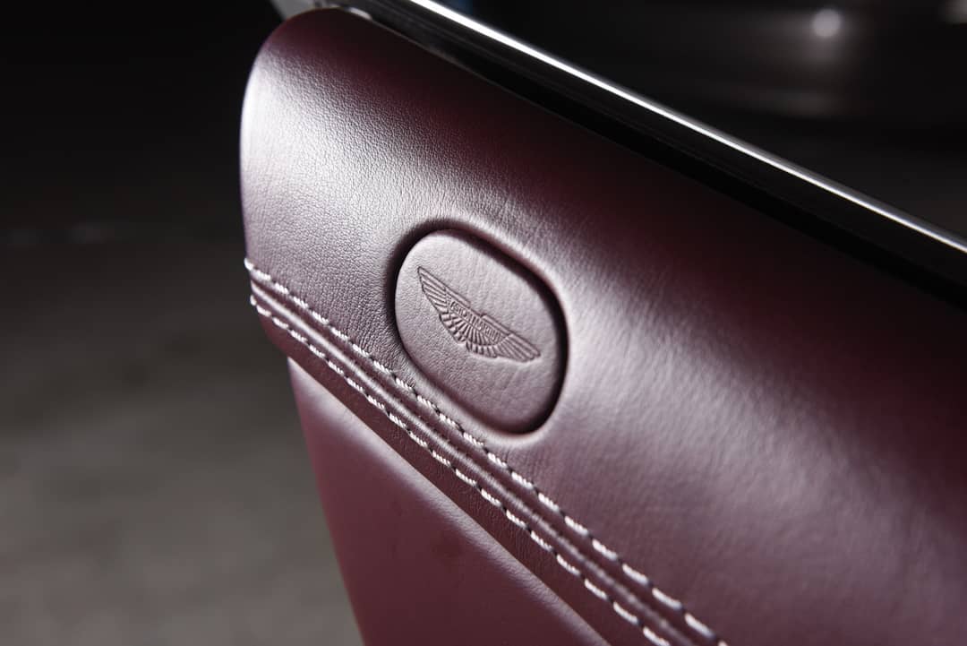2014 Aston Martin Vanquish — photo 25