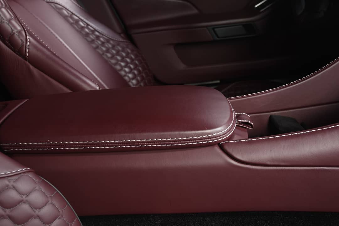 2014 Aston Martin Vanquish — photo 35