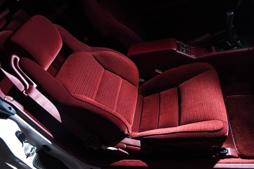 1991 Toyota Supra — photo 30