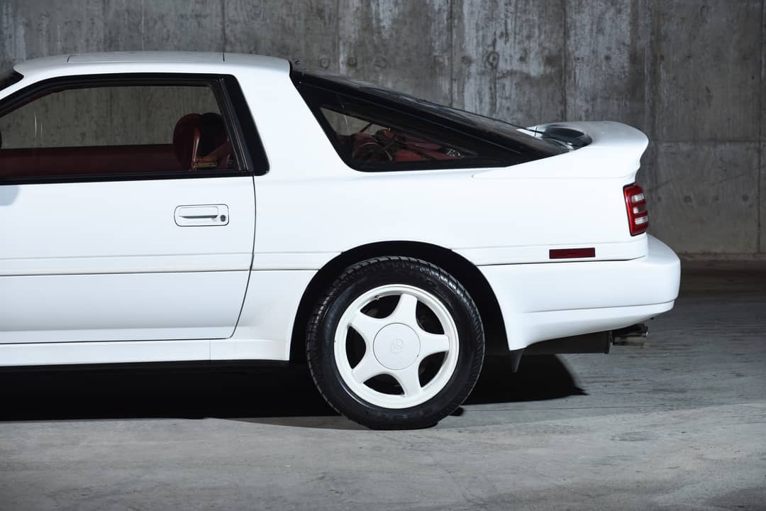 1991 Toyota Supra — photo 8