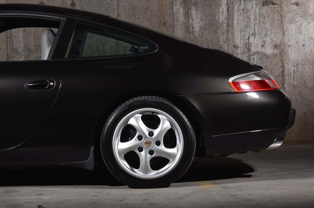 2001 Porsche 911 Carrera — photo 14