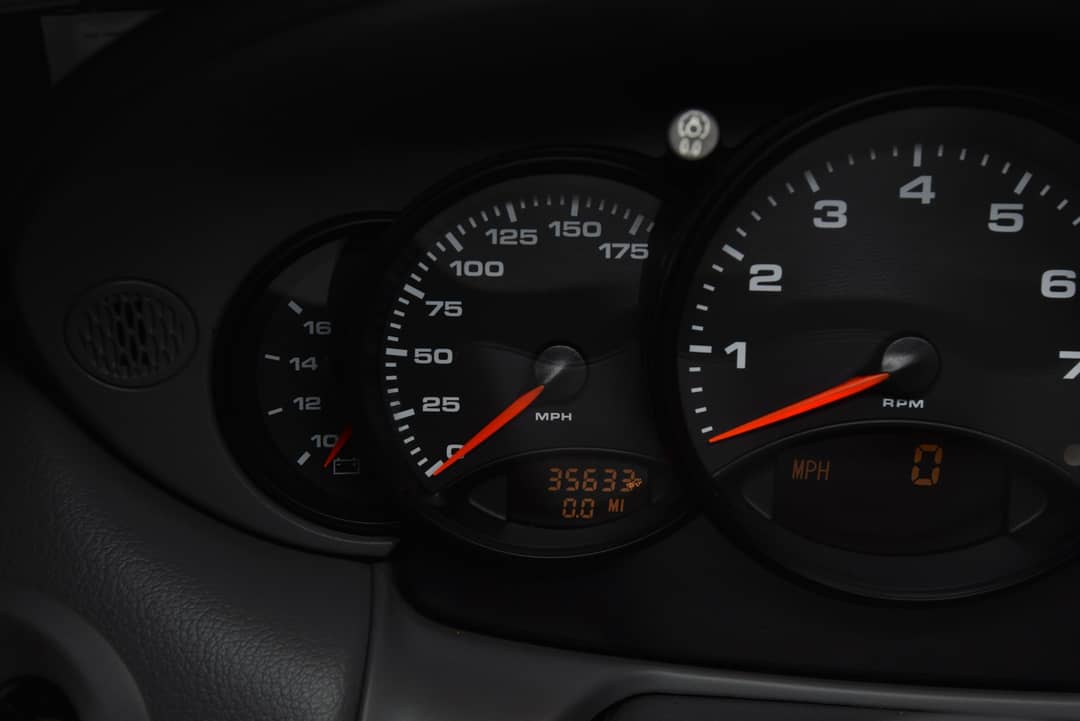 2001 Porsche 911 Carrera — photo 29