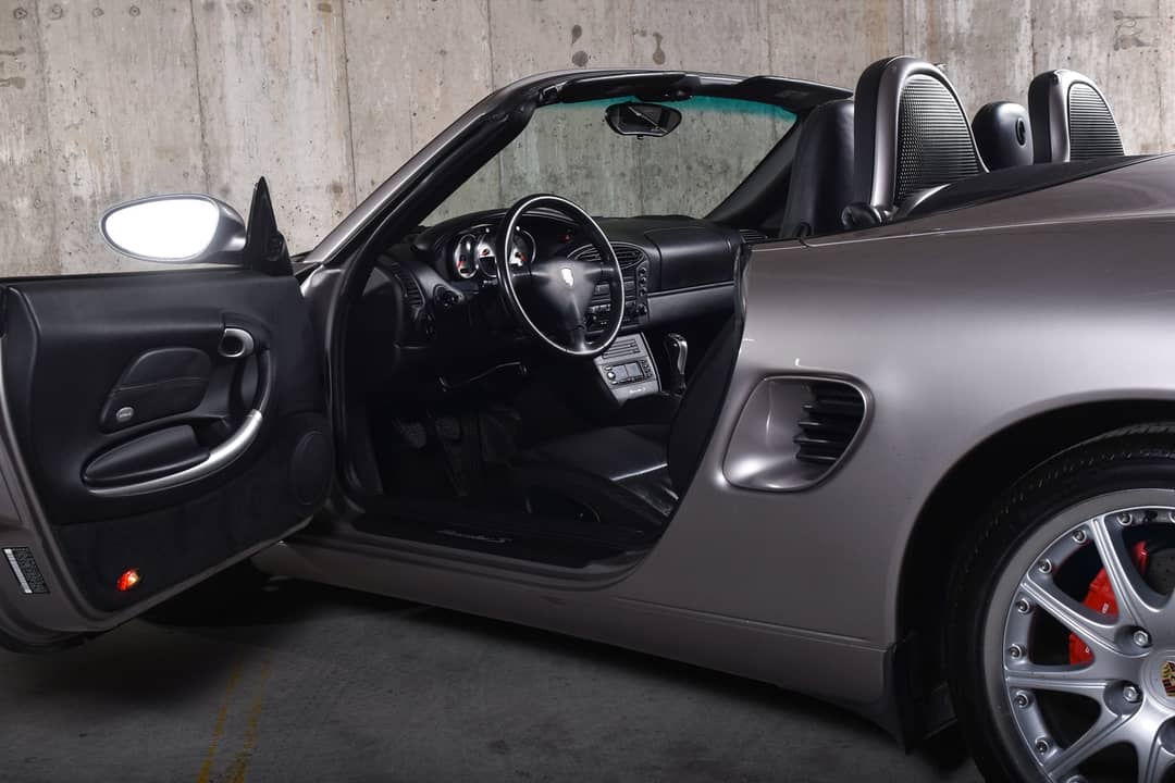 2001 Porsche Boxster — photo 25