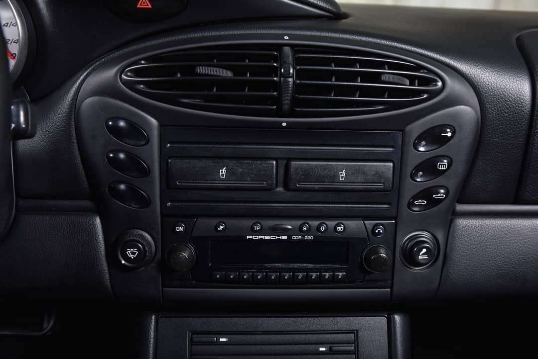 2001 Porsche Boxster — photo 27