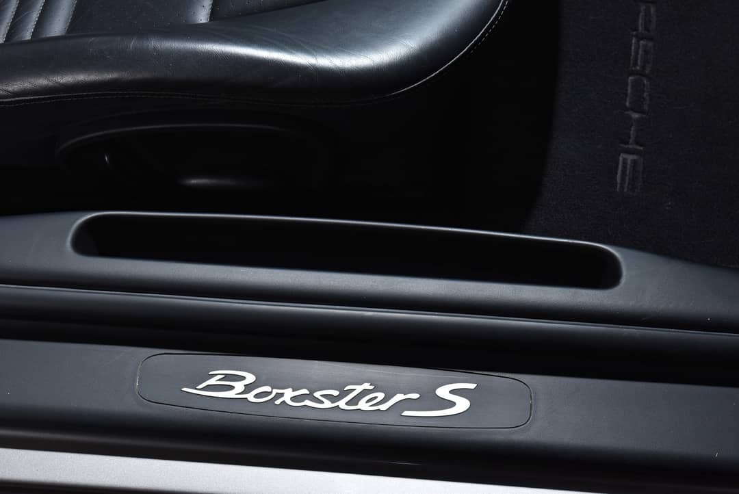 2001 Porsche Boxster — photo 33