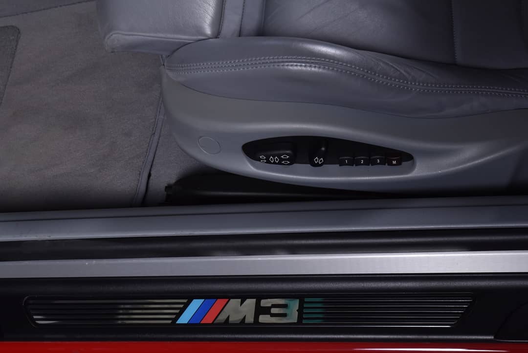 2002 BMW M3 — photo 27
