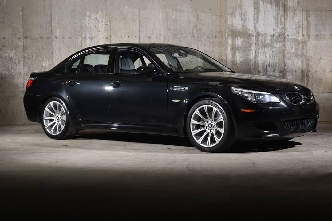 2008 BMW M5 — photo 2