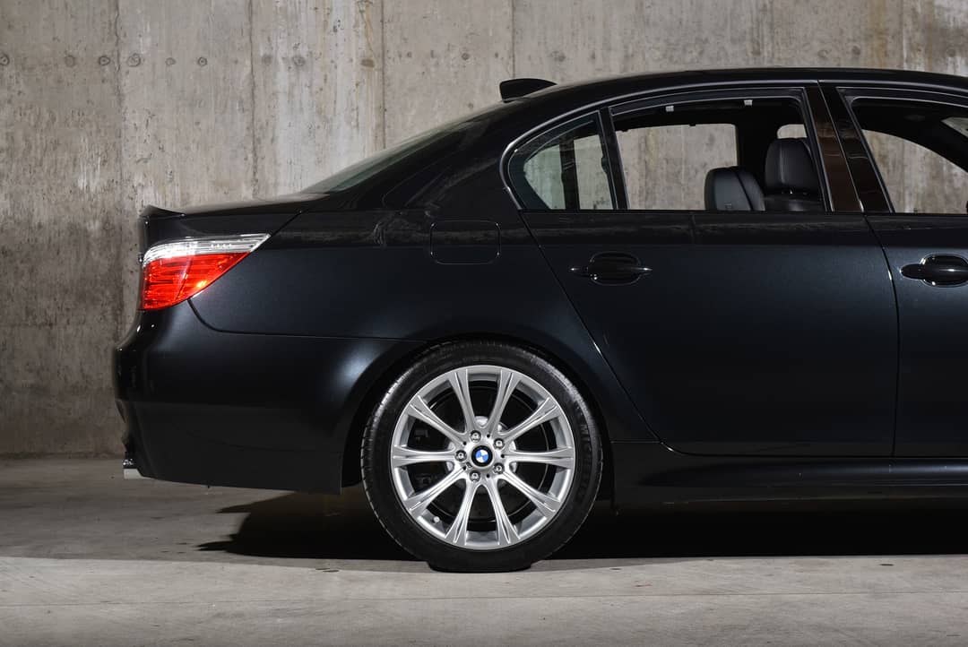 2008 BMW M5 — photo 12