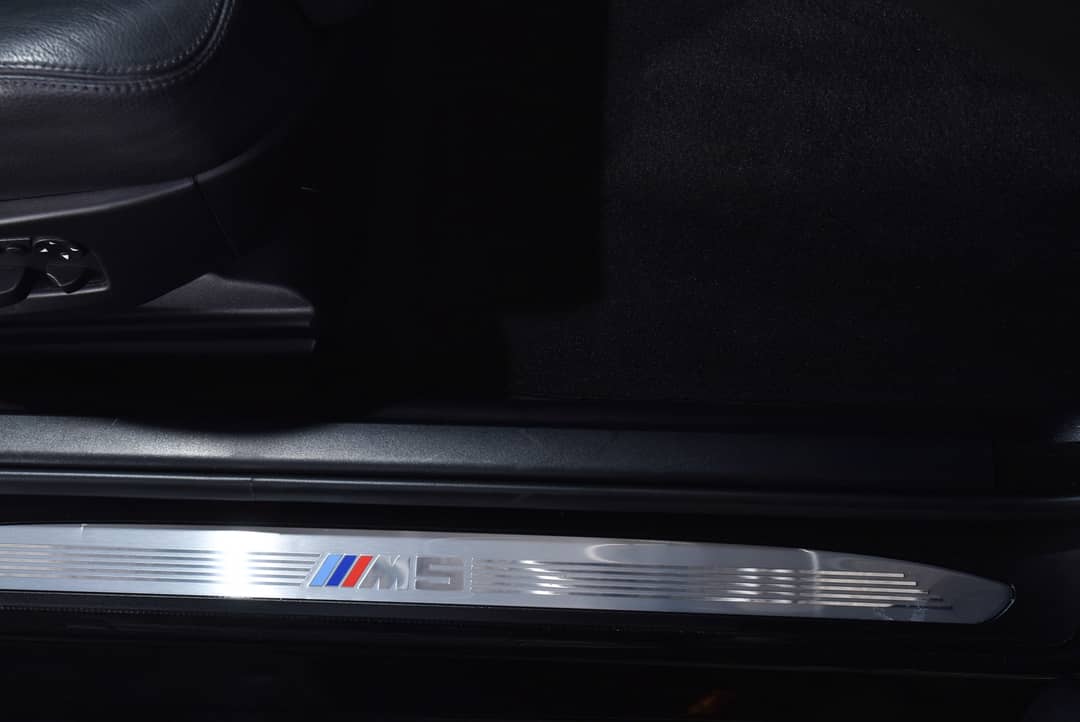 2008 BMW M5 — photo 20