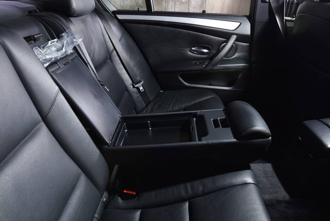 2008 BMW M5 — photo 23