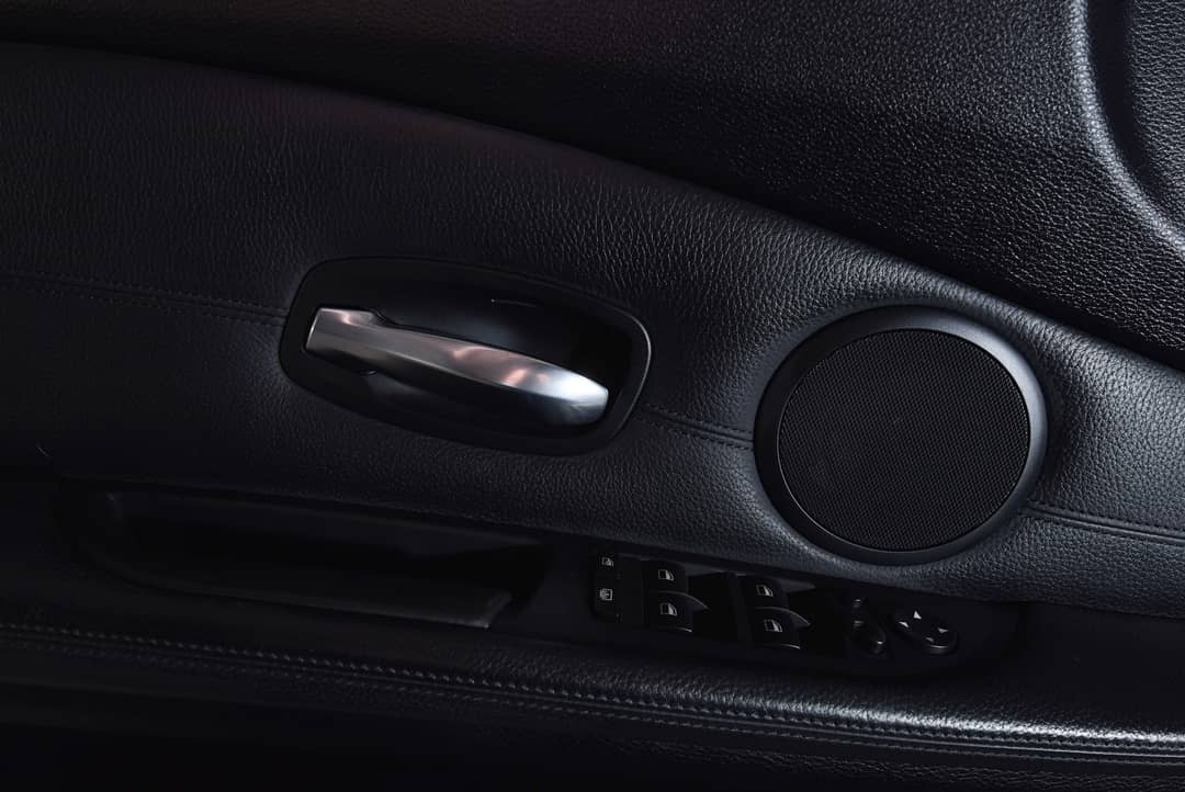 2008 BMW M5 — photo 31
