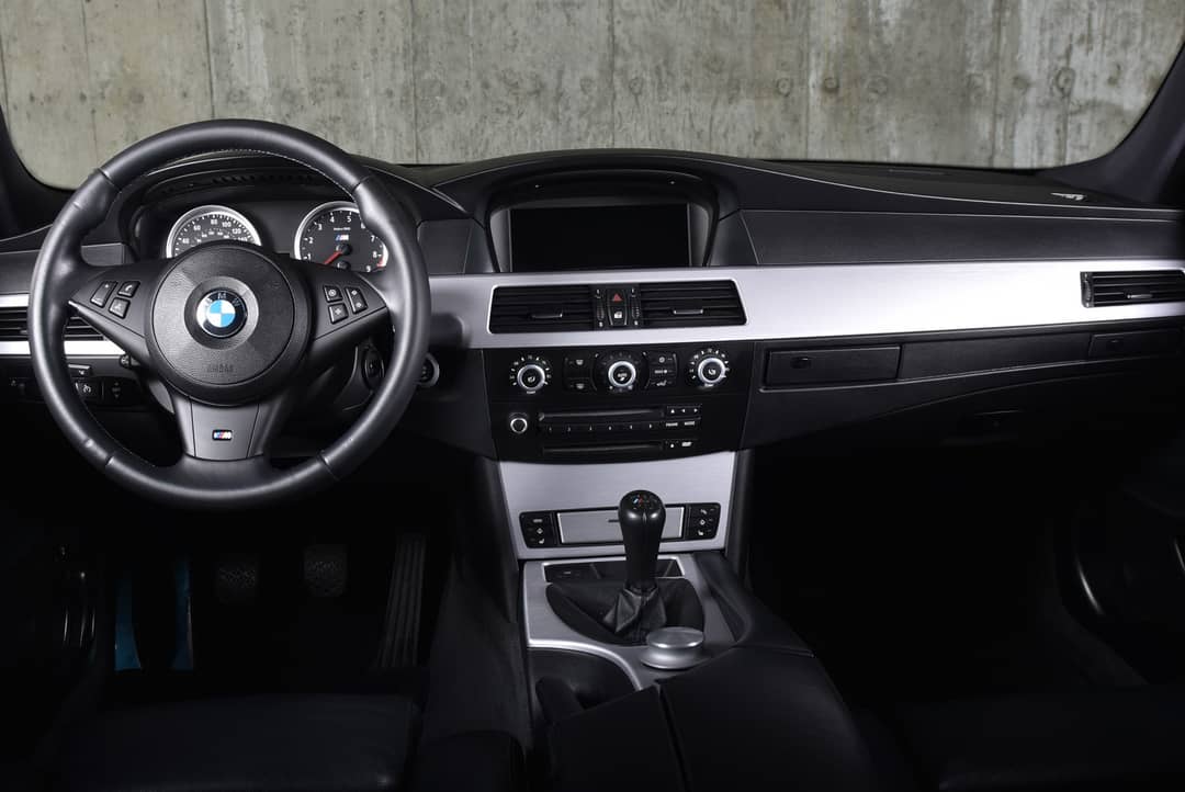 2008 BMW M5 — photo 35