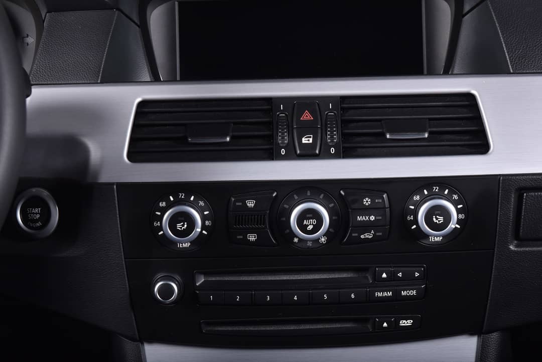 2008 BMW M5 — photo 36