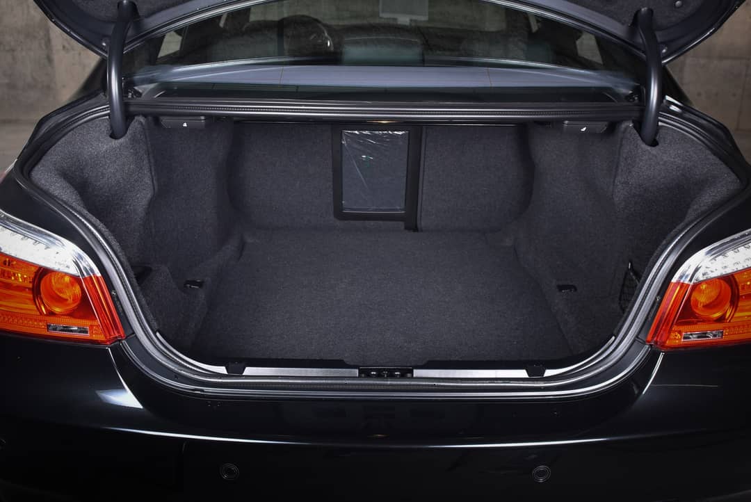2008 BMW M5 — photo 44