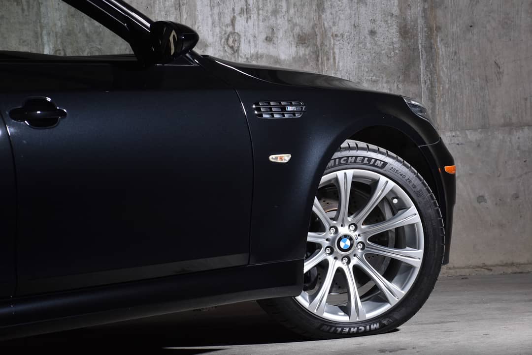 2008 BMW M5 — photo 10