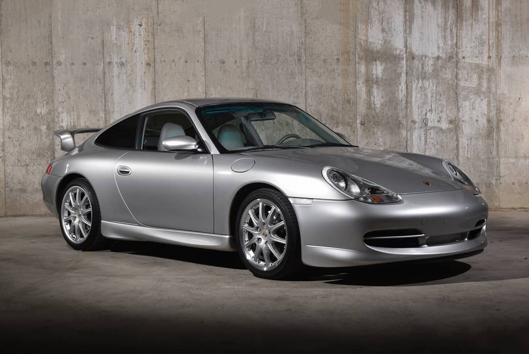 2001 Porsche 911 Carrera — photo 2