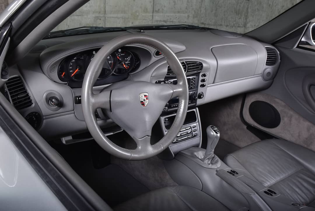 2001 Porsche 911 Carrera — photo 20