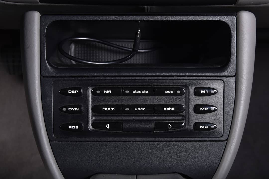 2001 Porsche 911 Carrera — photo 23