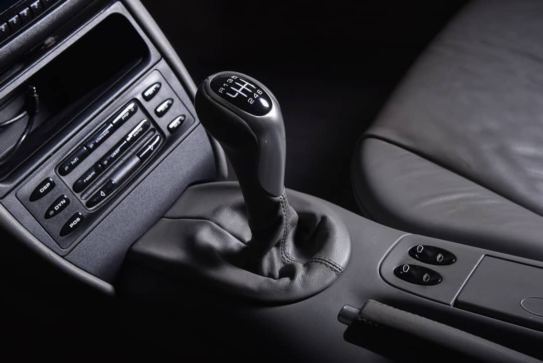 2001 Porsche 911 Carrera — photo 24